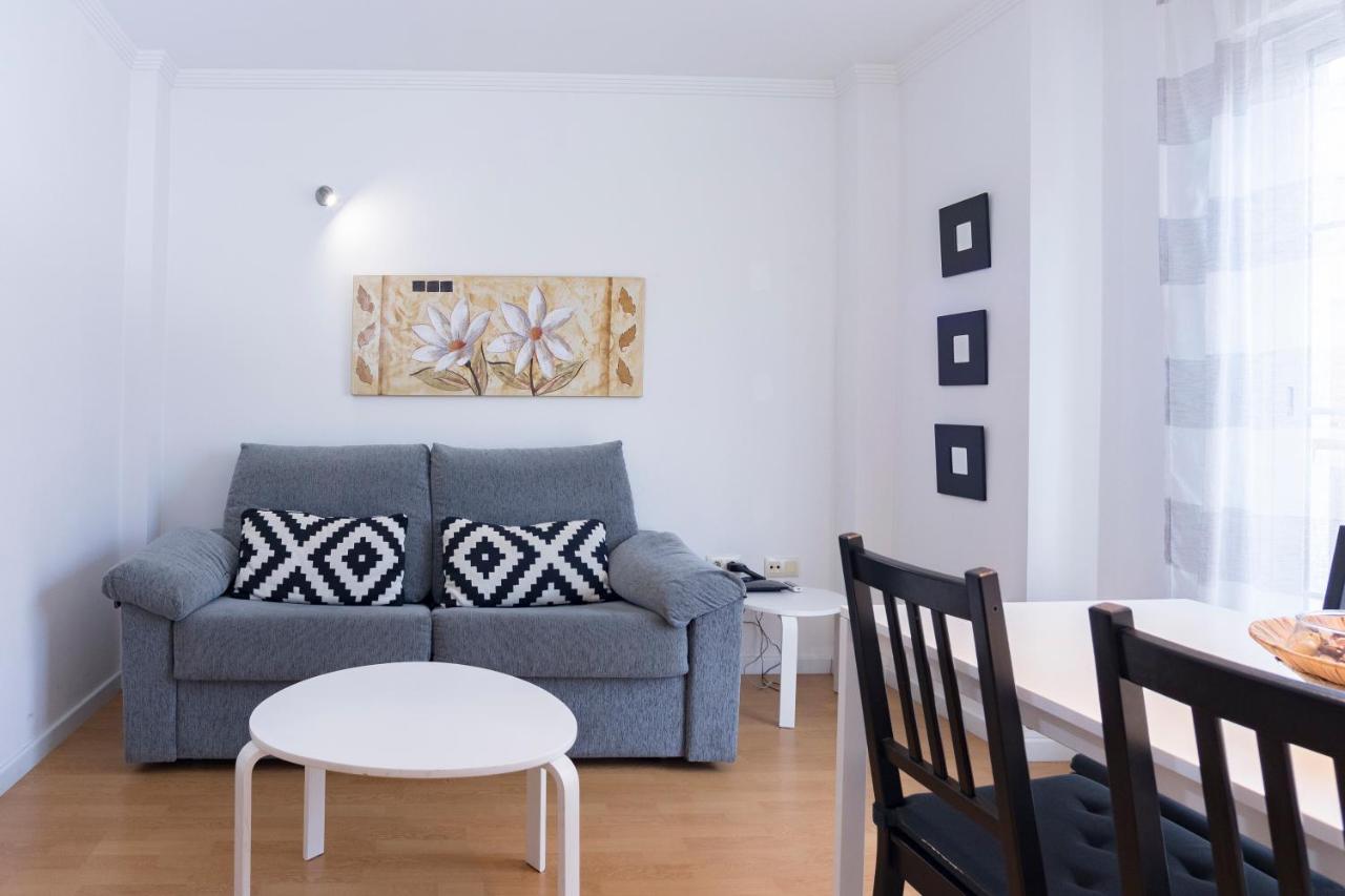 Livemalaga Ventura & Parking Apartment Exterior photo