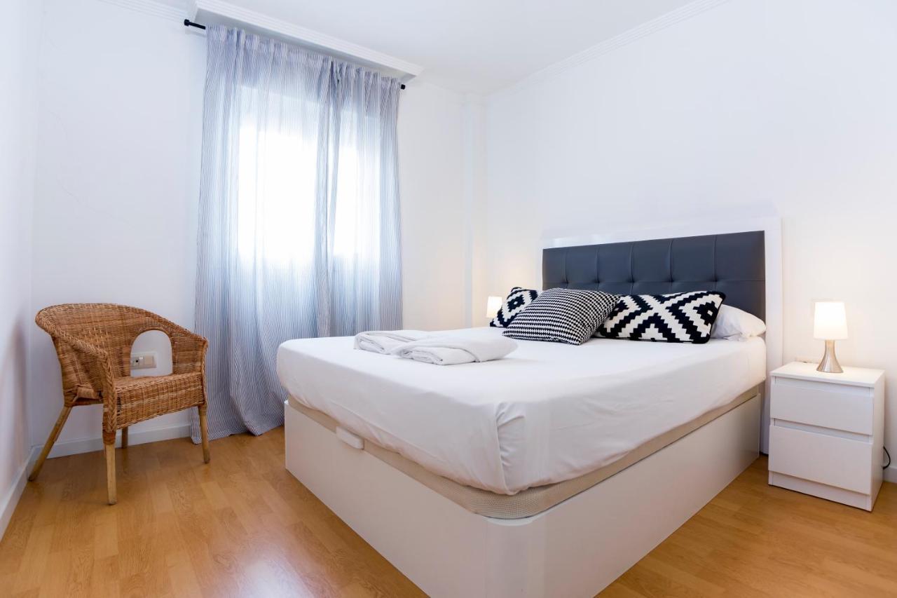 Livemalaga Ventura & Parking Apartment Exterior photo